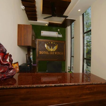 Jai Wings Hotel Puducherry Buitenkant foto